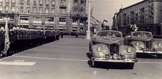 Illustration for article titled For Sale: Stalin’s ZIS 110 Parade Car From 1949